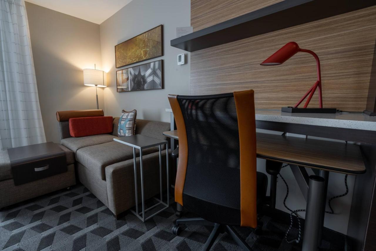 Towneplace Suites By Marriott Clinton Zewnętrze zdjęcie